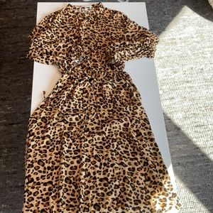 PTP 19 inches length 50 inches cheetah print dress size medium